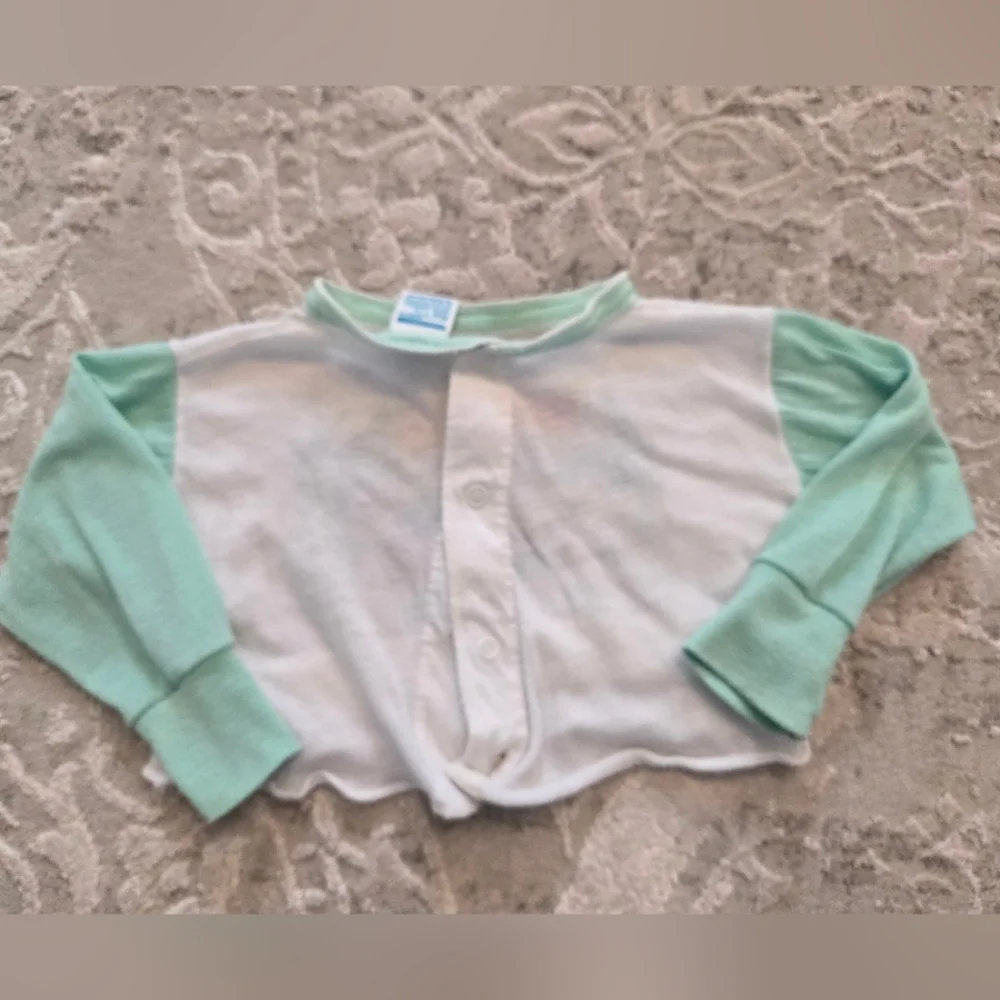 Vintage 1980s-1990s JC Penney Funny Graphic Long Sleeve Shirt Mint Green